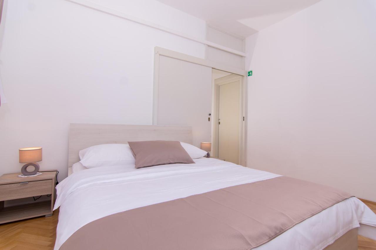 Apartmani Mlacic Donji Okrug  Exterior photo