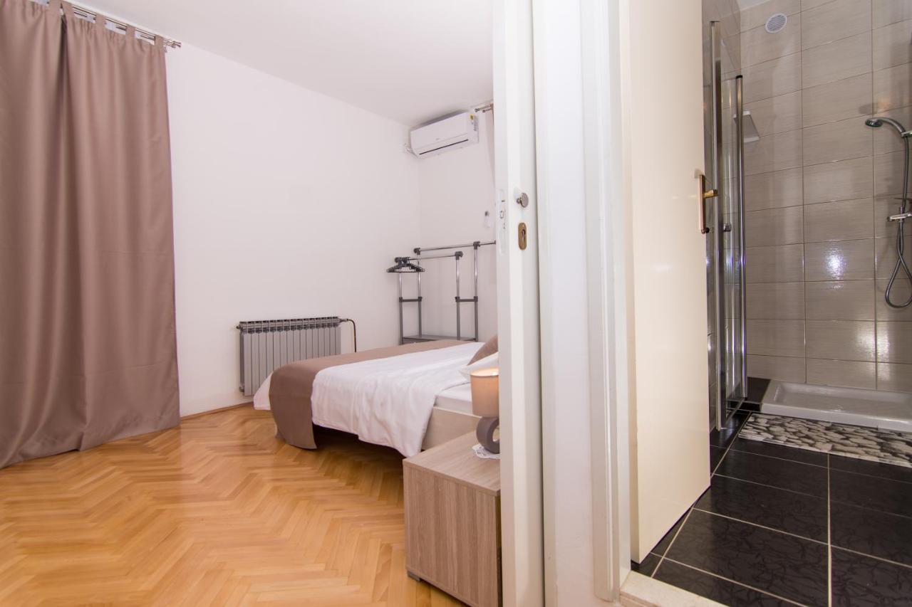 Apartmani Mlacic Donji Okrug  Exterior photo
